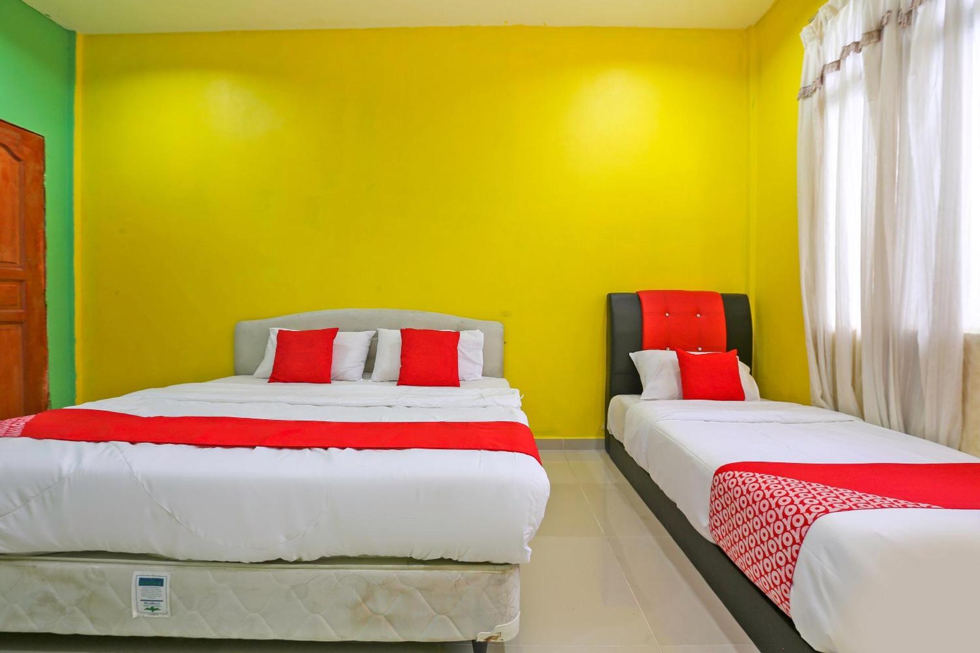 Oyo 89933 Nun Hotel Jeli Exterior foto